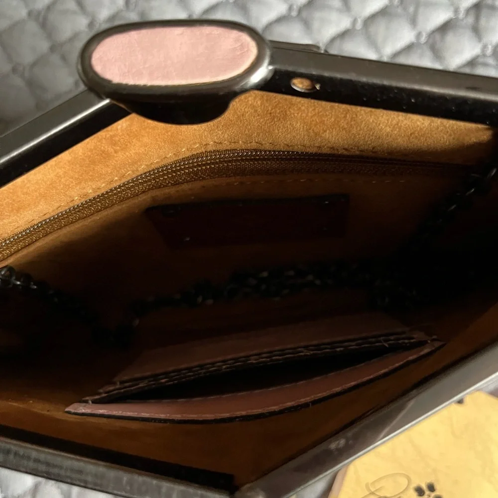 Patricia Nash coral pink clutch: crossbody - Picture 7 of 10